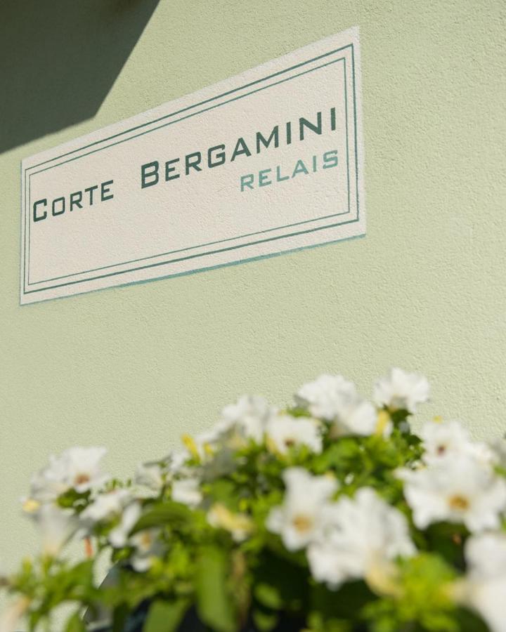 Relais Corte Bergamini Пескьера-дель-Гарда Экстерьер фото
